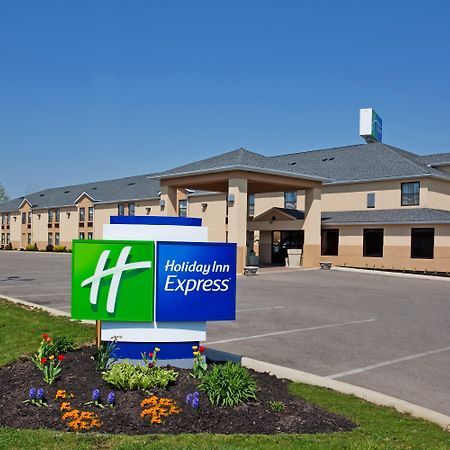 Holiday Inn Express London-I-70 By Ihg Luaran gambar