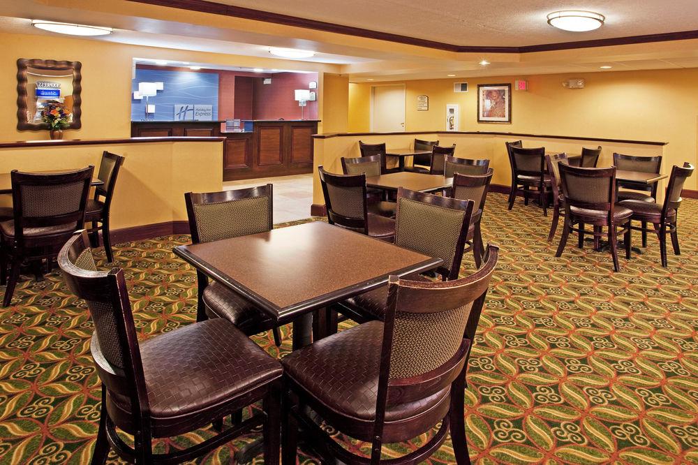 Holiday Inn Express London-I-70 By Ihg Luaran gambar