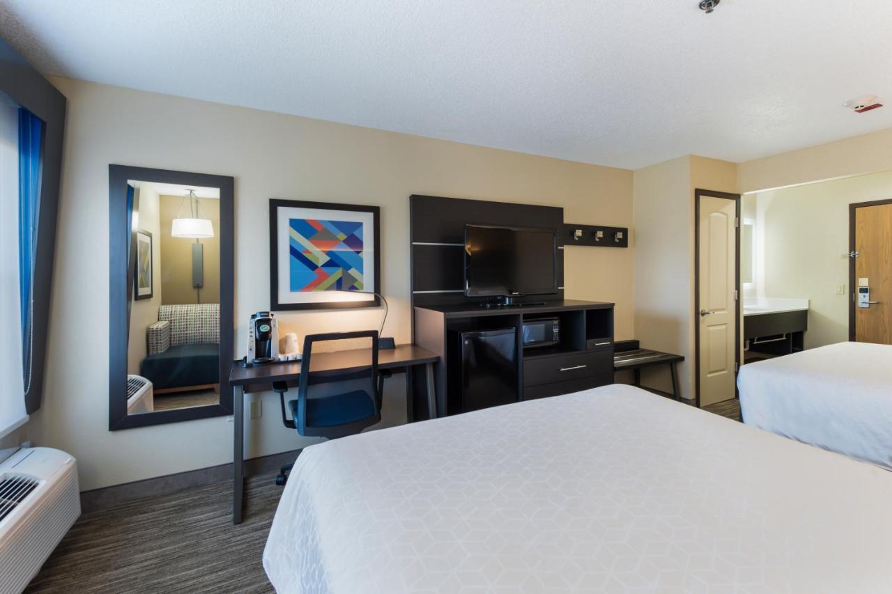 Holiday Inn Express London-I-70 By Ihg Luaran gambar